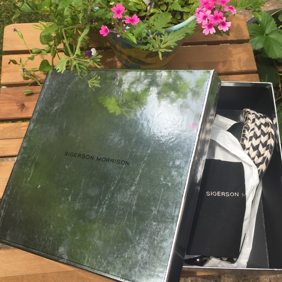 Sigerson Morrison Black & White Wedge Sandal 8.5M - Picture 13 of 16